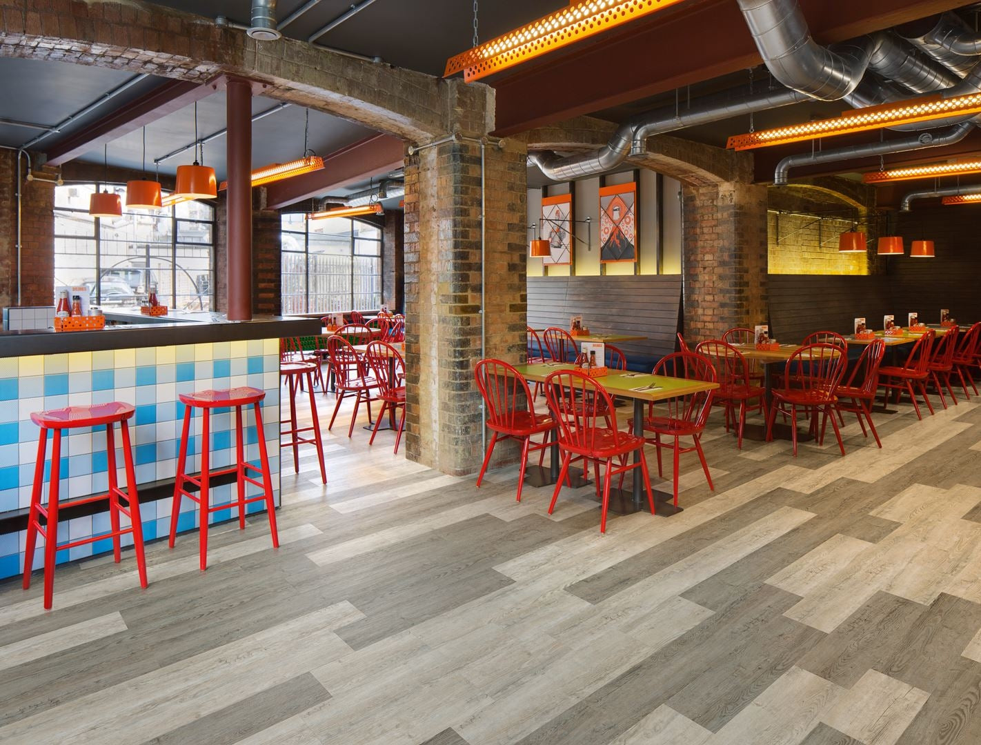 Polyflor Affinity 255 Seasoned Grey Oak 9884