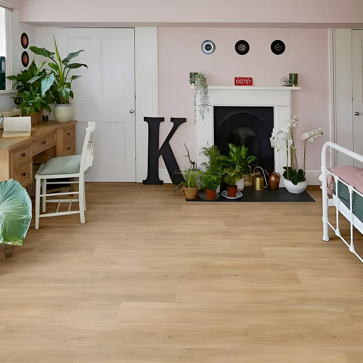 Polyflor Camaro Rigid Core PUR Plank Evergreen Oak 4159