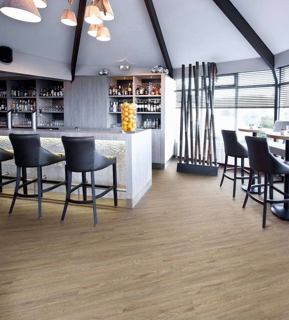 Polyflor Expona EnCore Rigid Loc Summerhouse Oak 9026