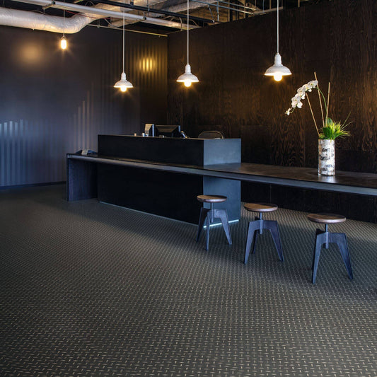 Polyflor Expona Design Black Treadplate 8122