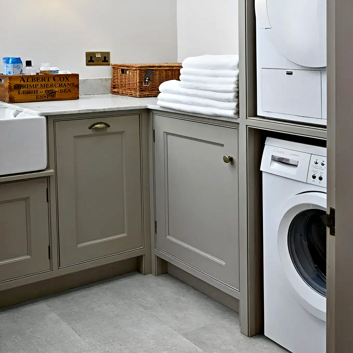 Polyflor Camaro Rigid Core PUR Tile Grey Flagstone 4166