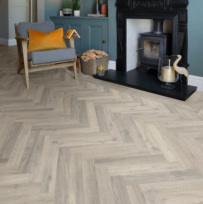 Polyflor Camaro Westchester Oak Large Parquet LPQ2253