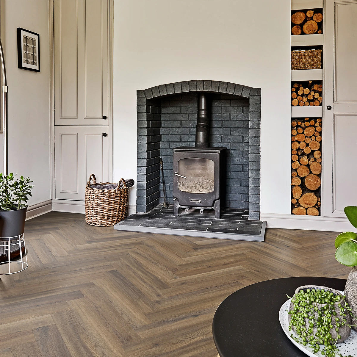 Polyflor Camaro Rigid Core PUR Herringbone Plank Astoria Oak RPQ4147